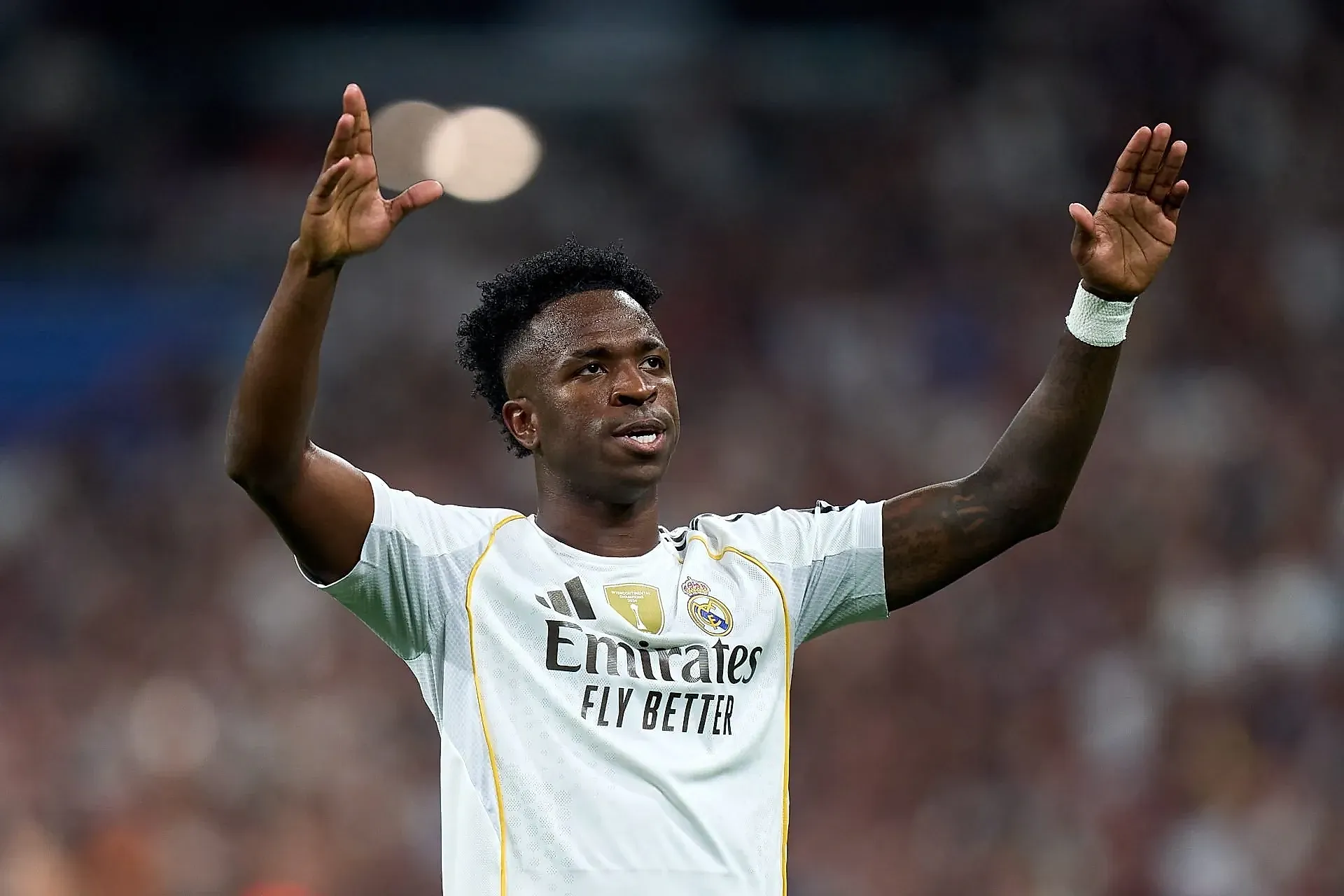 Real Madrid'in 150 Milyon Euro İkilemi: Vinicius Satılacak mı? Kasada Sadece 3.4 Milyon Likit Para Kaldı