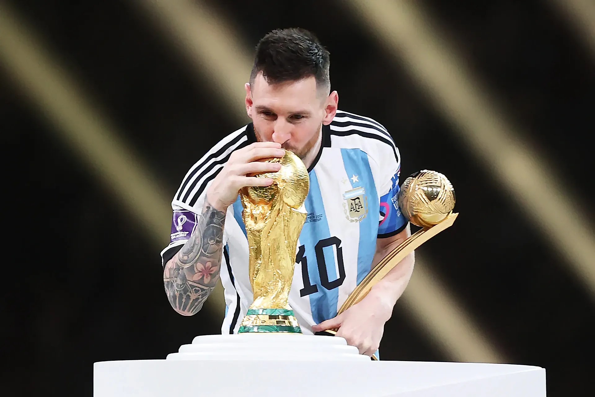 Messi'nin Veda Turnuvası: 38 Yaşında 6. Dünya Kupası, Şampiyonluğunu Savunma Hayali ve "Son Anlarımı Yaşıyorum" İtirafı