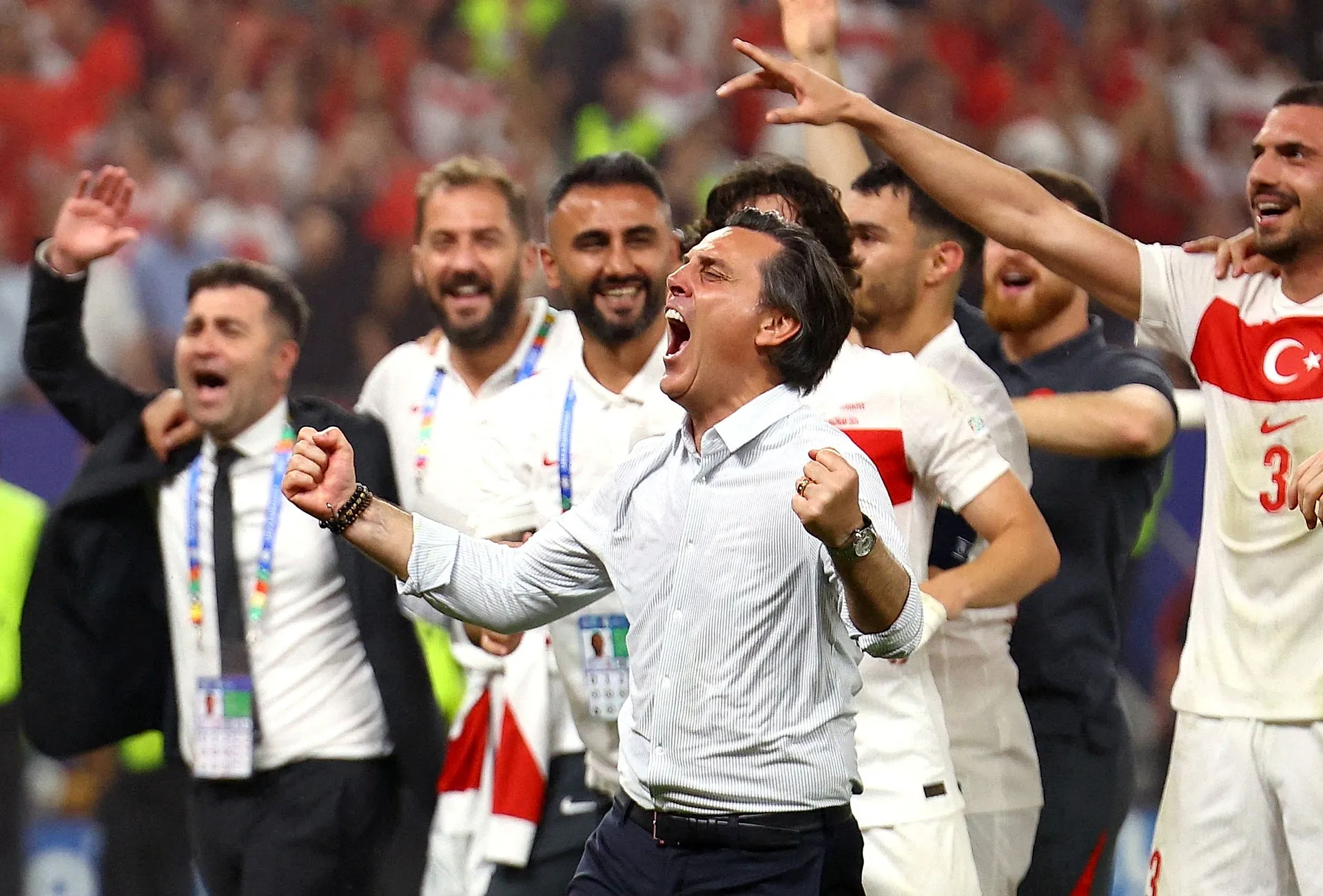 Türkiye Dünya Kupası'nı Kazanabilir mi? Bahisçilerin Cevabı Net: 66/1 ile 100/1 Arasında, %1.2 İhtimal — Ancak Vincenzo Montella'nın Takımı "Karanlık At" Olarak Görülüyor