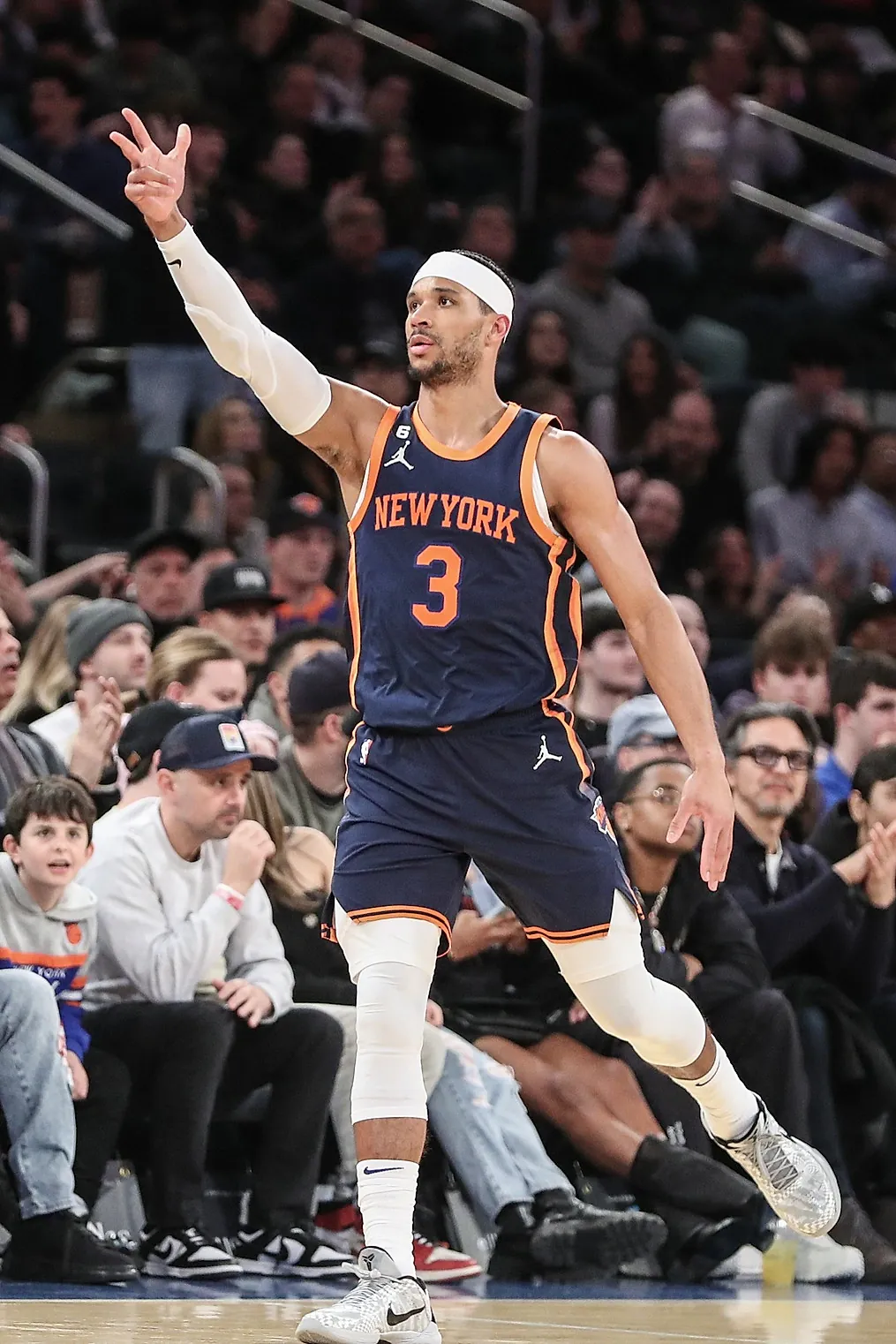 New York Knicks Cleveland'ı 109-93 Devirdi: Doğu Konferansı Finali'nde 2-0 Öne Geçti — Josh Hart 26 Sayıyla Yıldızlaştı, Brunson 14 Asistle Tarih Yazdı, Madison Square Garden Çıldırdı