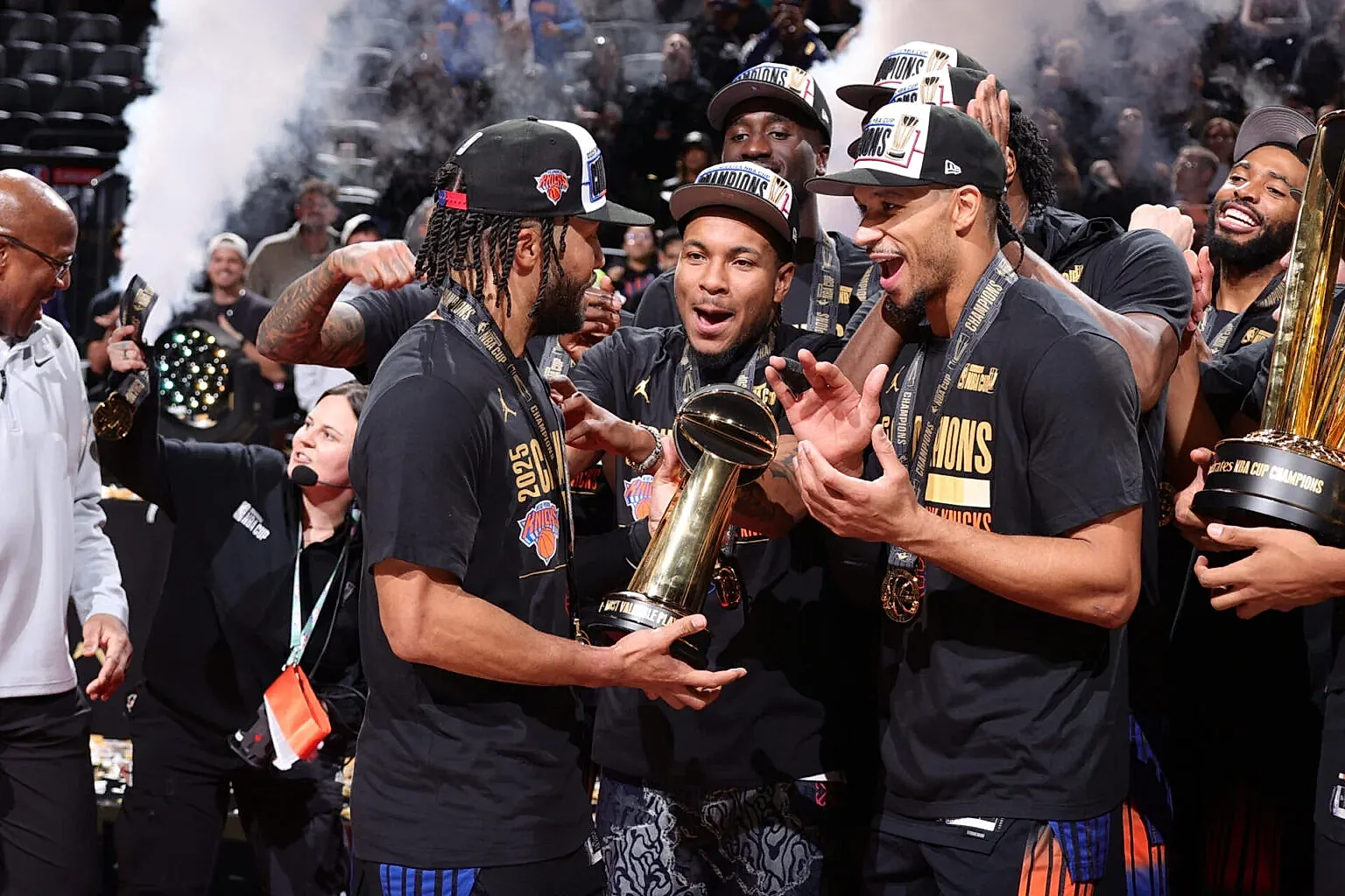 New York Cleveland'ı Süpürdü: Knicks NBA Finalleri'ne Gidiyor