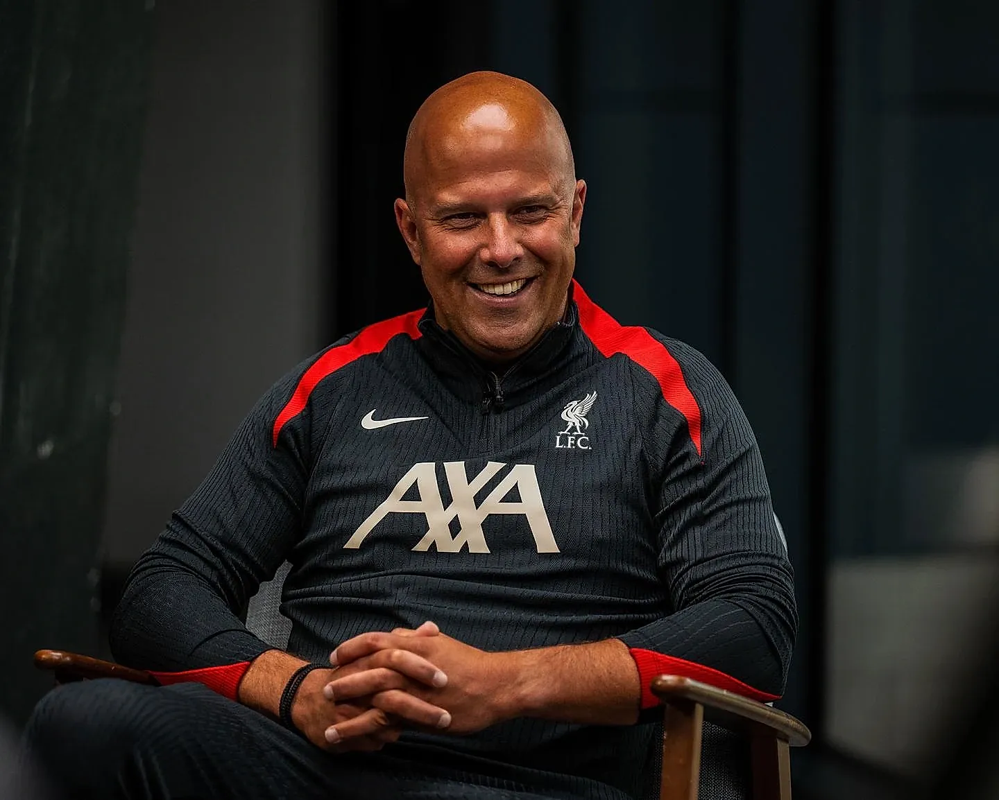 Son Dakika - Romano Bombayı Attı: Arne Slot ve Liverpool Anında Yollarını Ayırdı, Iraola Yeni Anfield Patronu Olarak Öne Çıktı