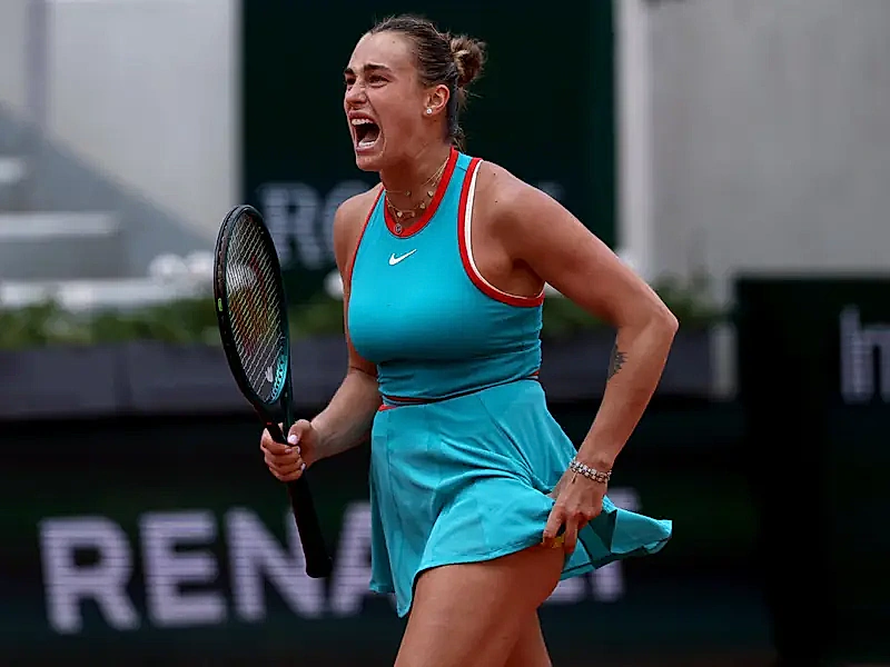  Roland Garros'ta Set Kaybetmeyen Sabalenka Yine Hızlı: Kasatkina'yı Suzanne-Lenglen'de Tek Yönlü Trafikle Devirip 4. Tura Yükseldi