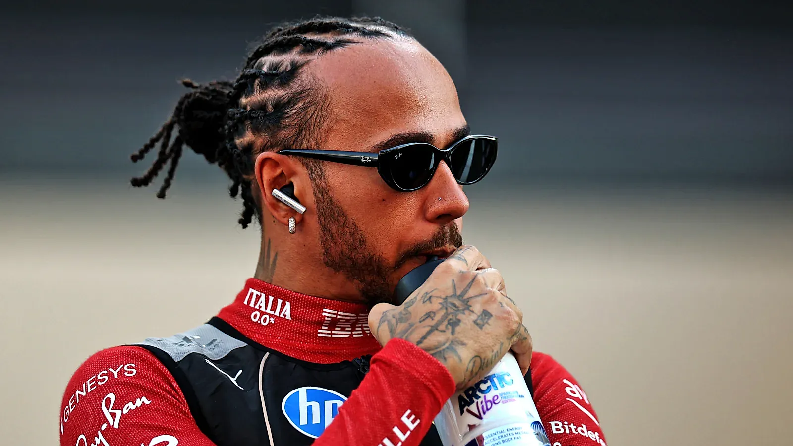 Hamilton: "Şu Anda Ferrari ile Sözleşme Görüşmelerini Düşünmüyorum"