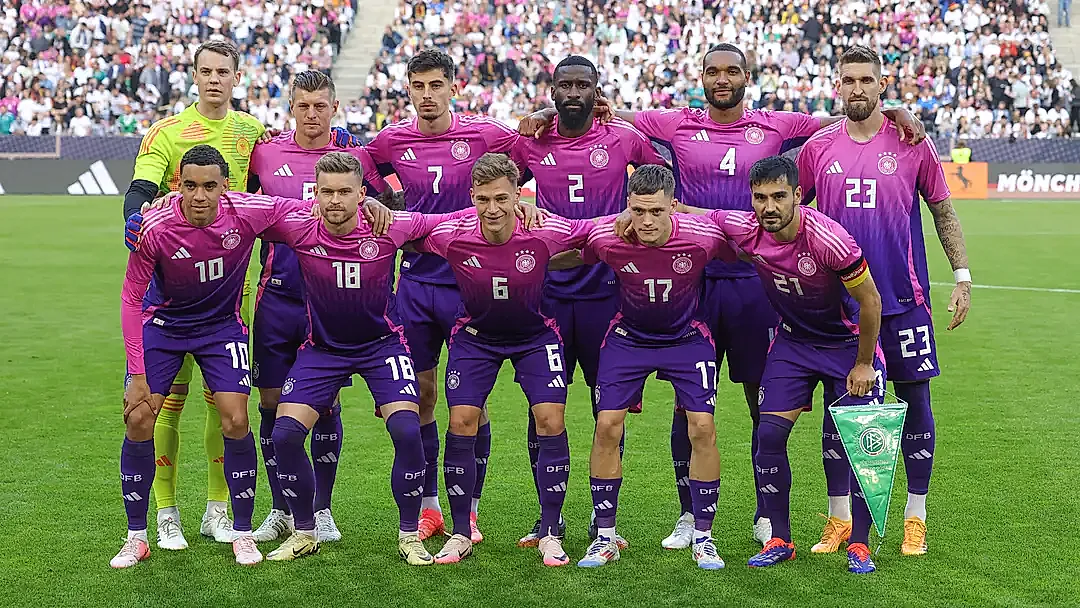 Almanya Chicago'da ABD'yi 2-1 Devirdi