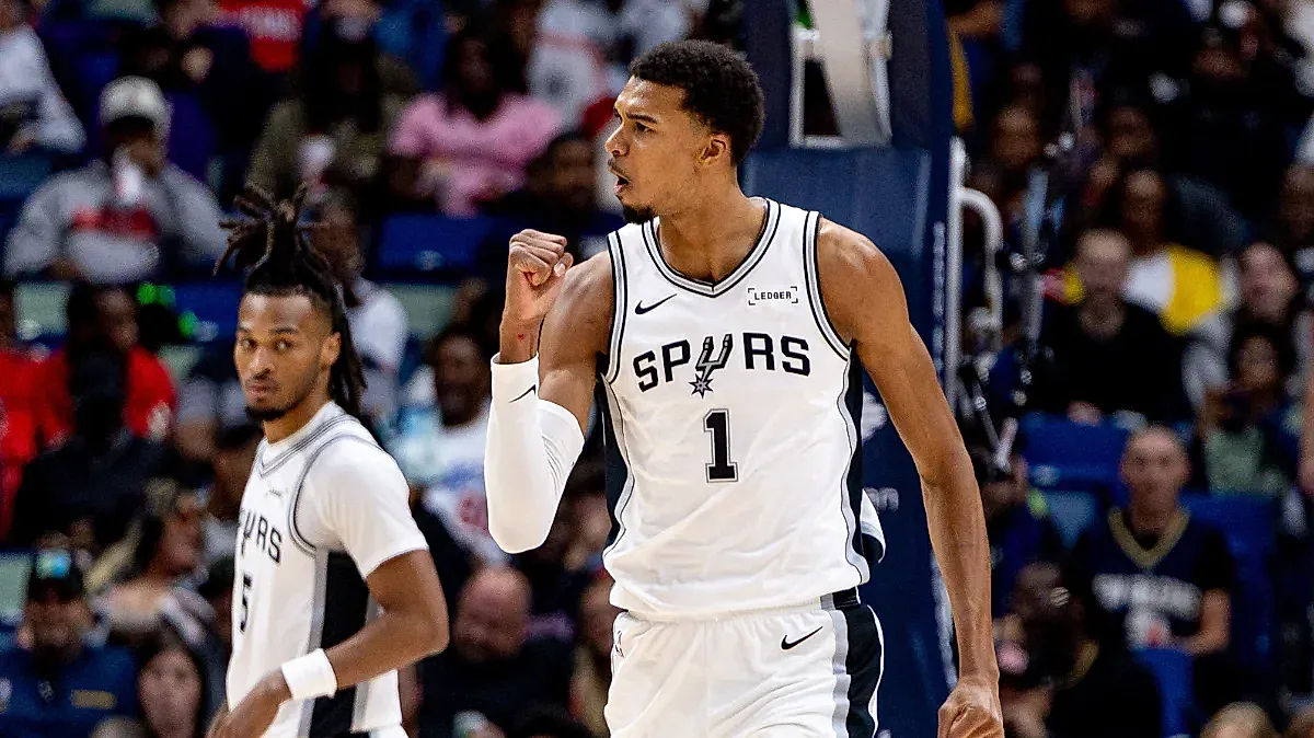 Spurs Knicks'i 115-111 Devirdi: Seri 2-1