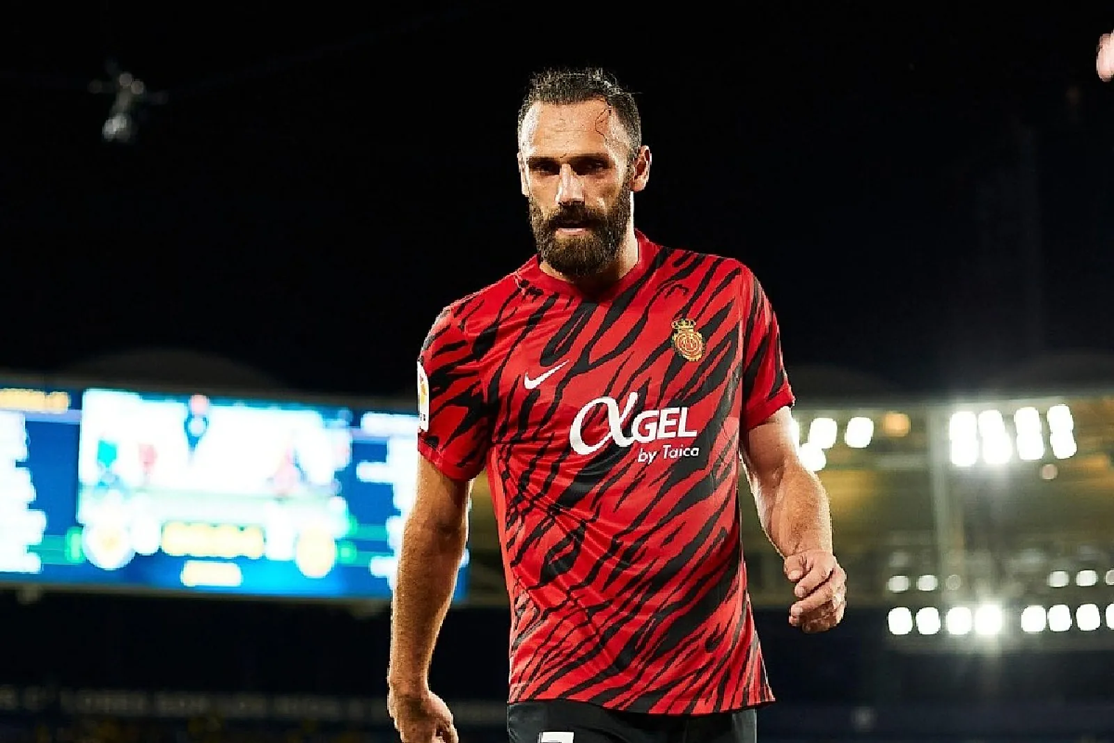 Vedat Muriqi Fenerbahçe'ye İmza Atıyor