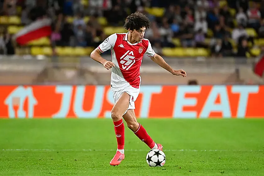 Akliouche Transferinde PSG-Premier Lig Yarışı