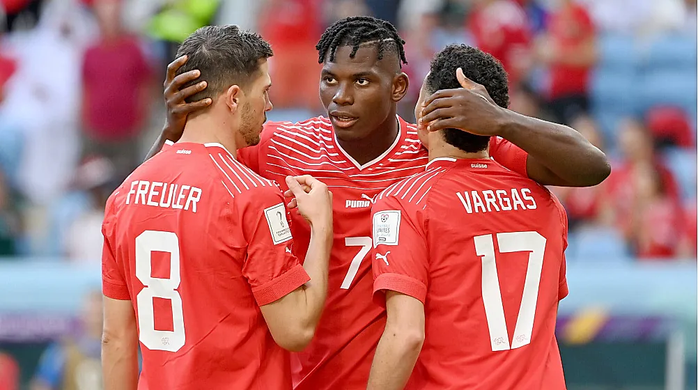  Embolo Penaltıdan Attı: İsviçre 1-0 Önde