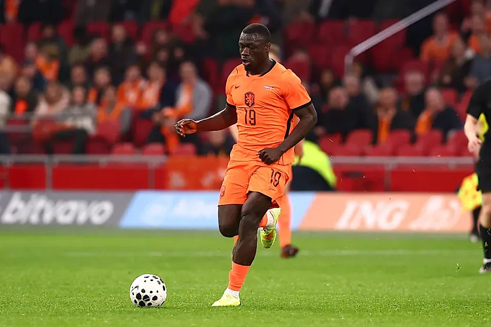  Brobbey'den çifte: Hollanda devreyi önde kapattı