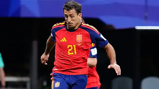  Yamal açtı, Oyarzabal taçlandırdı: Devrede 3-0