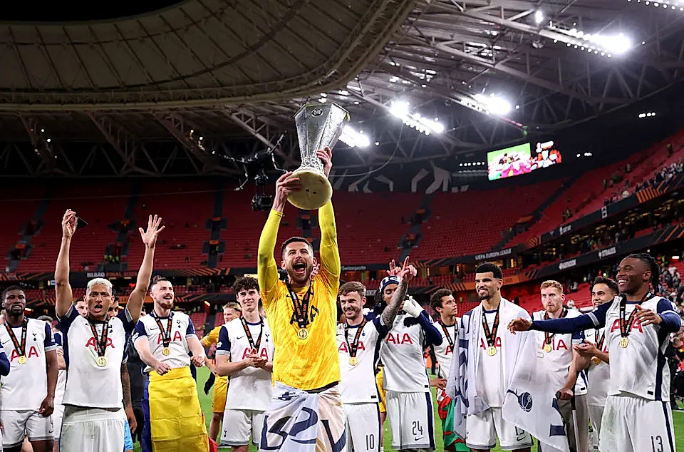 Dubravka geldi, Vicario gidiyor: Spurs'te kaleci rotasyonu