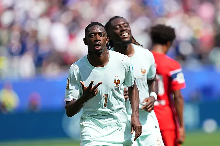 Fransa grubu lider bitirdi: Dembélé'den hat-trick, 4-1