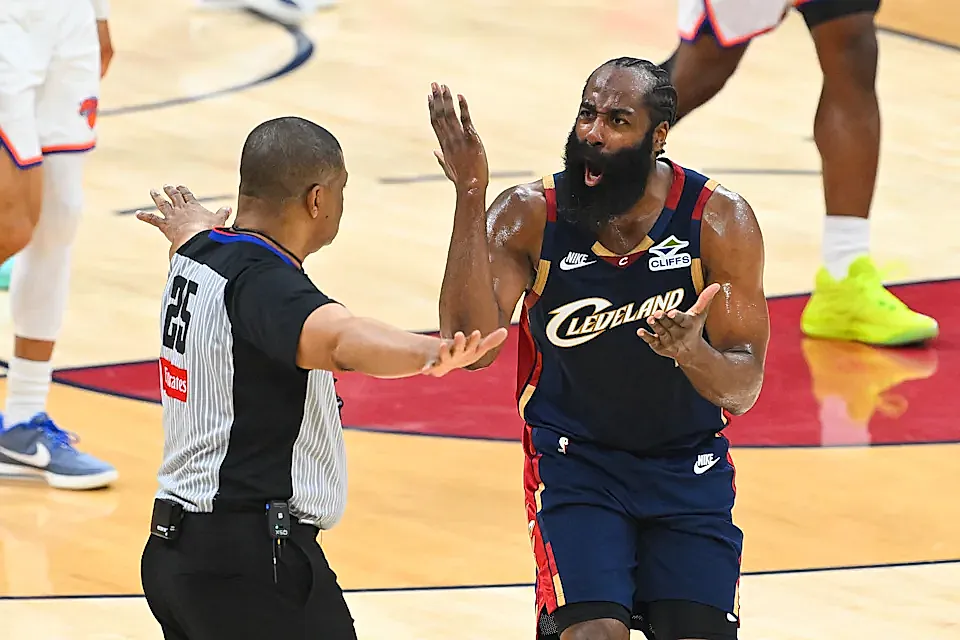 Harden opsiyonunu kullanmadı, Cavs ile masada