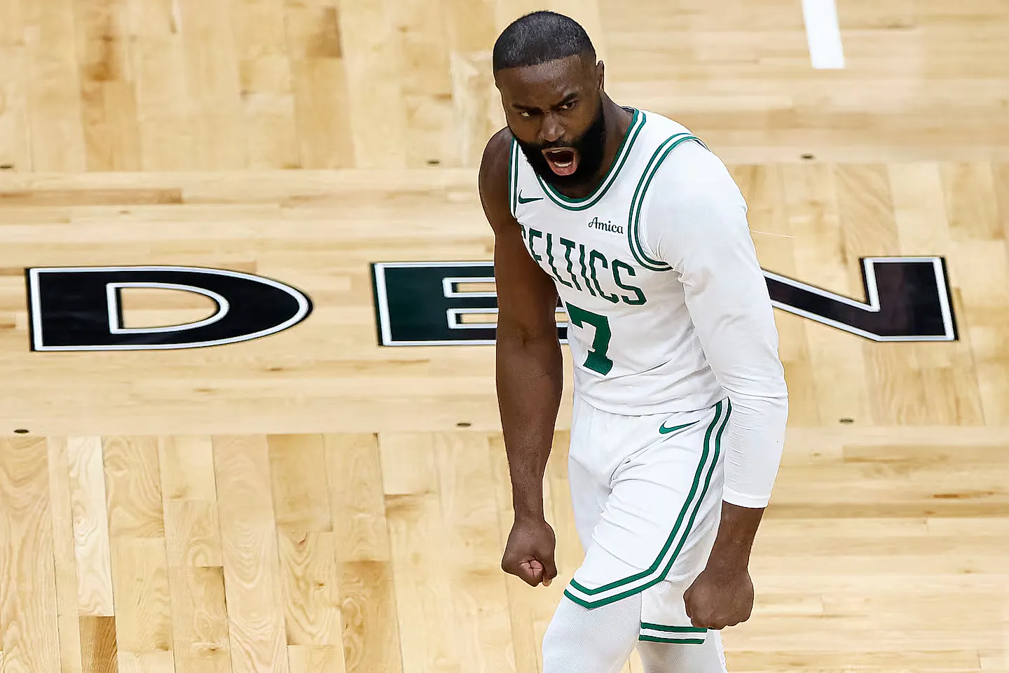 NBA'de Yılın Takası: Jaylen Brown 76ers'a Gidiyor!