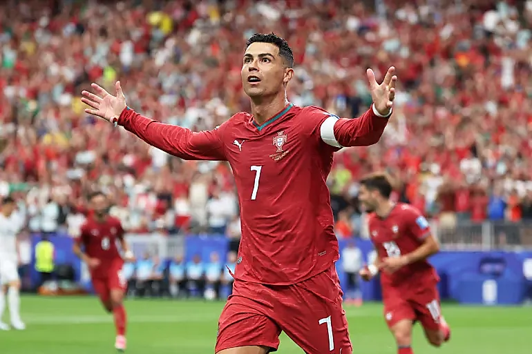 Ronaldo Dünya Kupası sonrası millî takımı bırakıyor