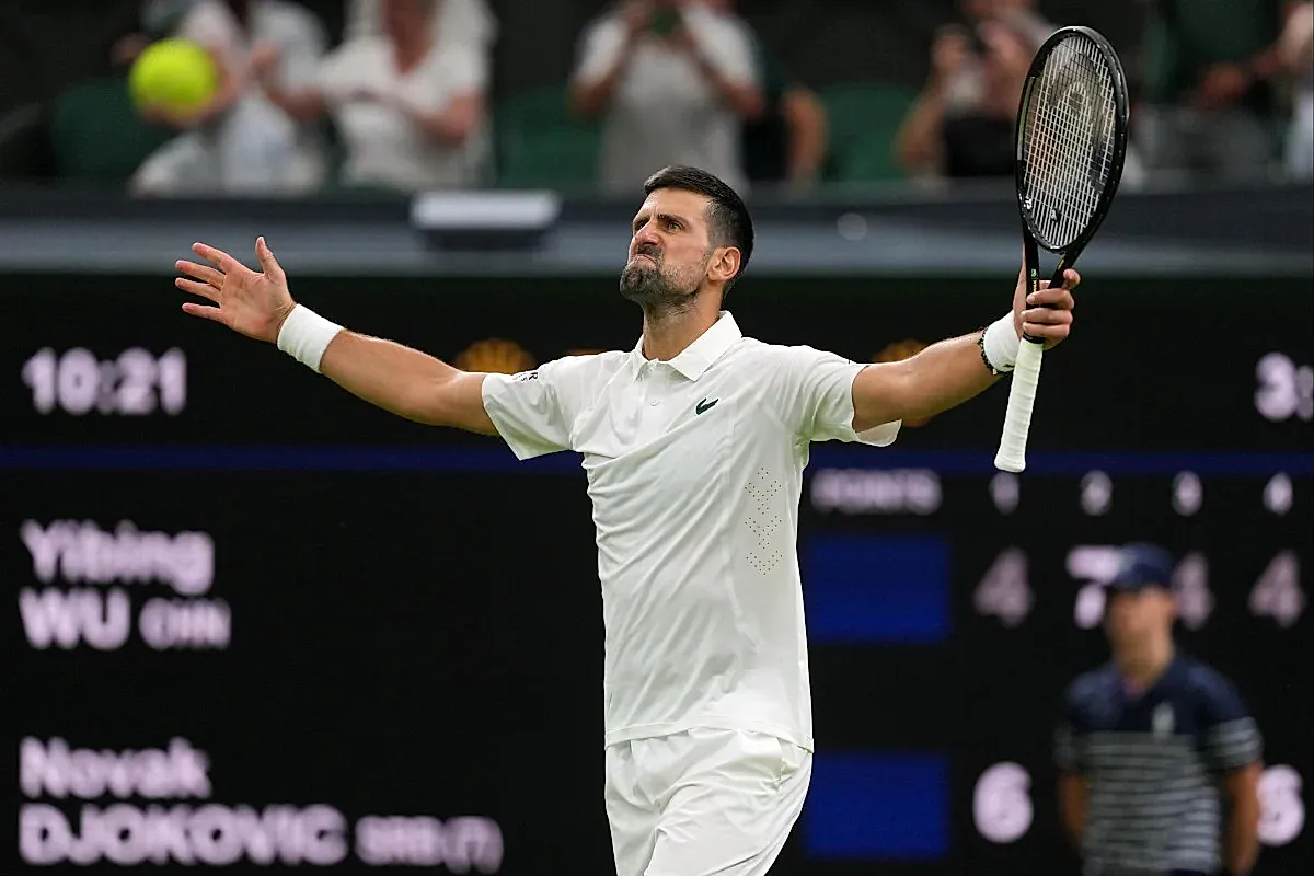 Novak Djokovic Wimbledon'da yola devam ediyor