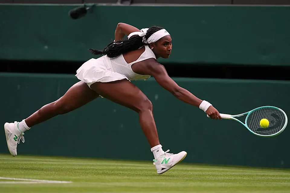 Coco Gauff geriden gelip kazandı