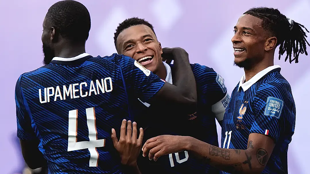 Deschamps tam kadro Paraguay karşısında