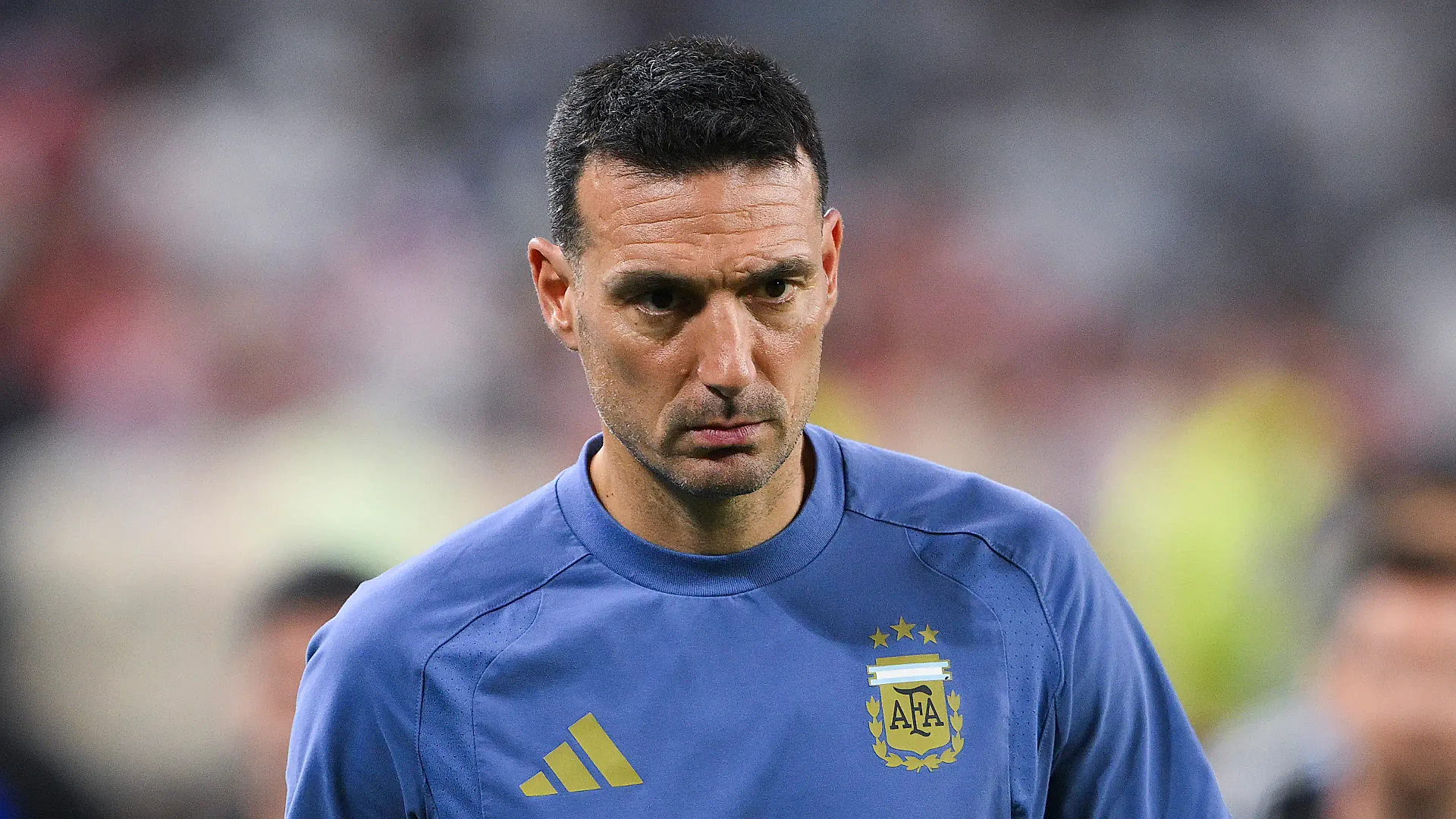 Scaloni Öfkeli: Mısır Maçında Radikal Değişim