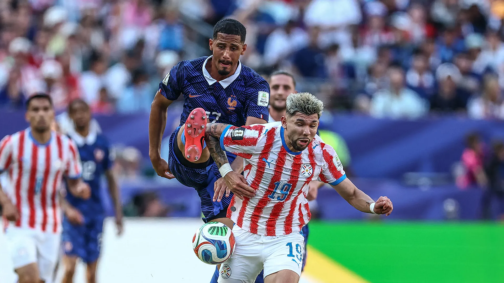 Paraguay’ın Sert Futbolu Dünya Basınını Ayağa Kaldırdı