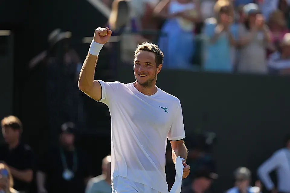 Struff tarihe geçti: En yaşlı ilk kez çeyrek finalist 
