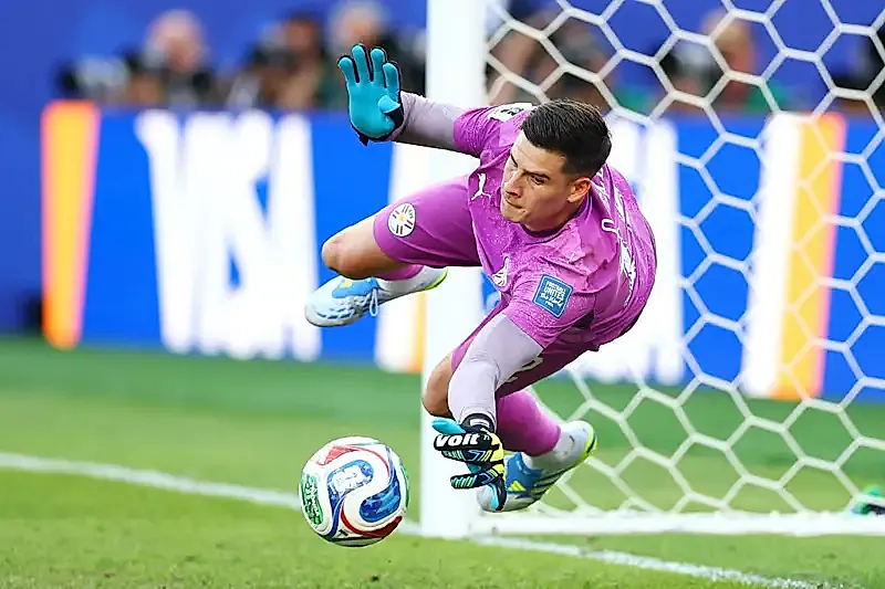Manchester United Orlando Gill'i radarına aldı