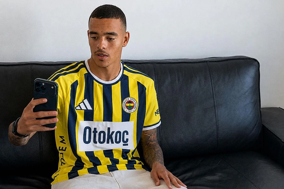 Fenerbahçe'de Yılın Bombası Patladı: Mason Greenwood Resmen Sarı-Lacivertli!